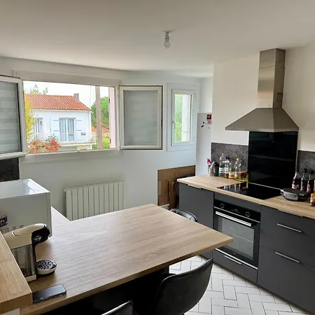 Privatunterkunft Lumineuse Et Confortable La Roche-sur-Yon